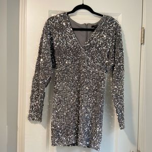 Forever 21 Silver Sequin Sparkle Dress | NYE Dress | Disco Dress | Cocktail